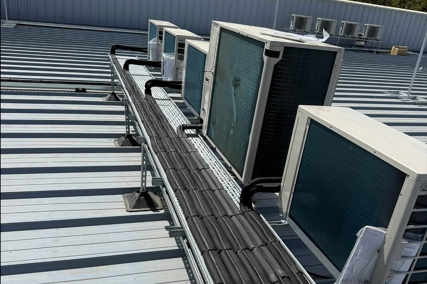 Commercial air conditioning installation