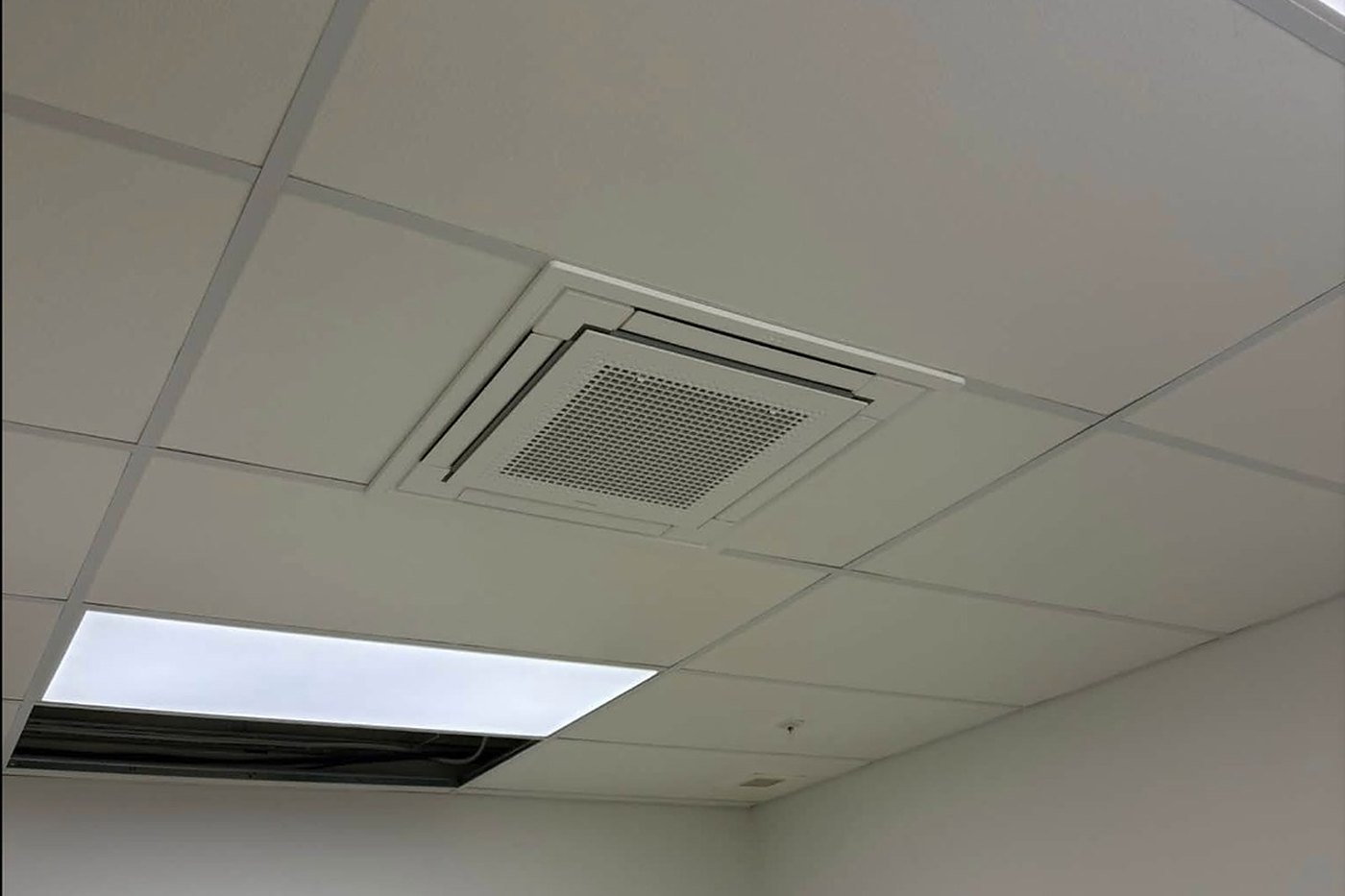 Ventilation and air conditioning installation